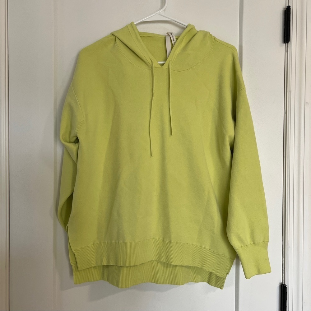 Aritzia Babaton Knit Hoodie